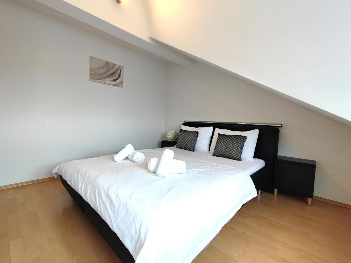 Klein Aber Fein 3 Zimmer 73Qm Düren - Eifel Esterno foto