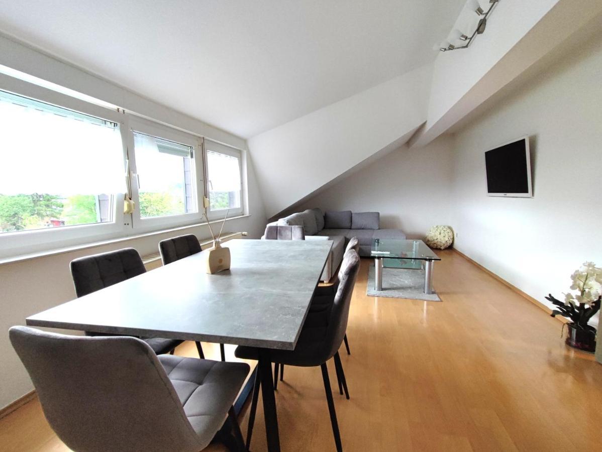 Klein Aber Fein 3 Zimmer 73Qm Düren - Eifel Esterno foto