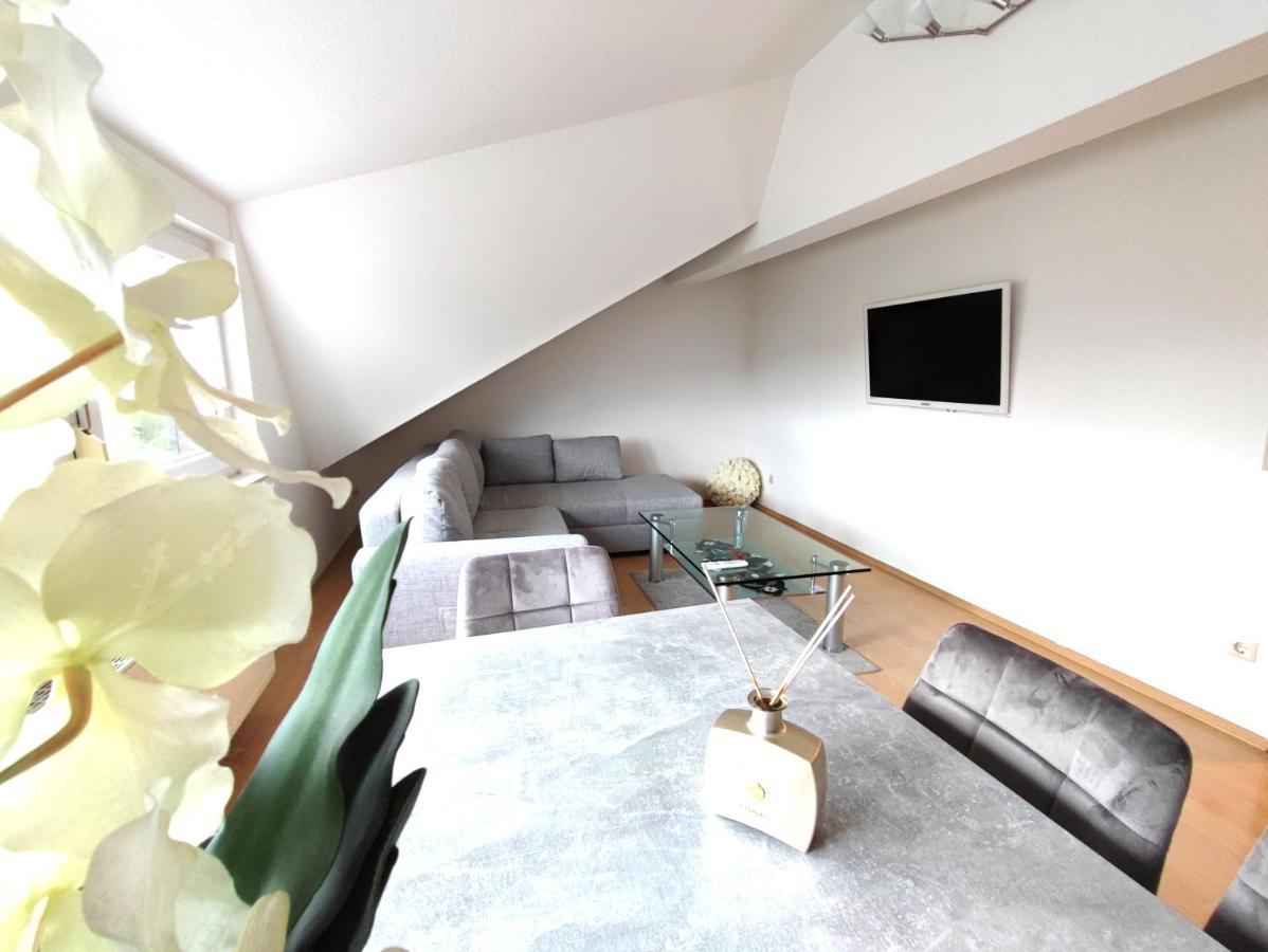 Klein Aber Fein 3 Zimmer 73Qm Düren - Eifel Esterno foto